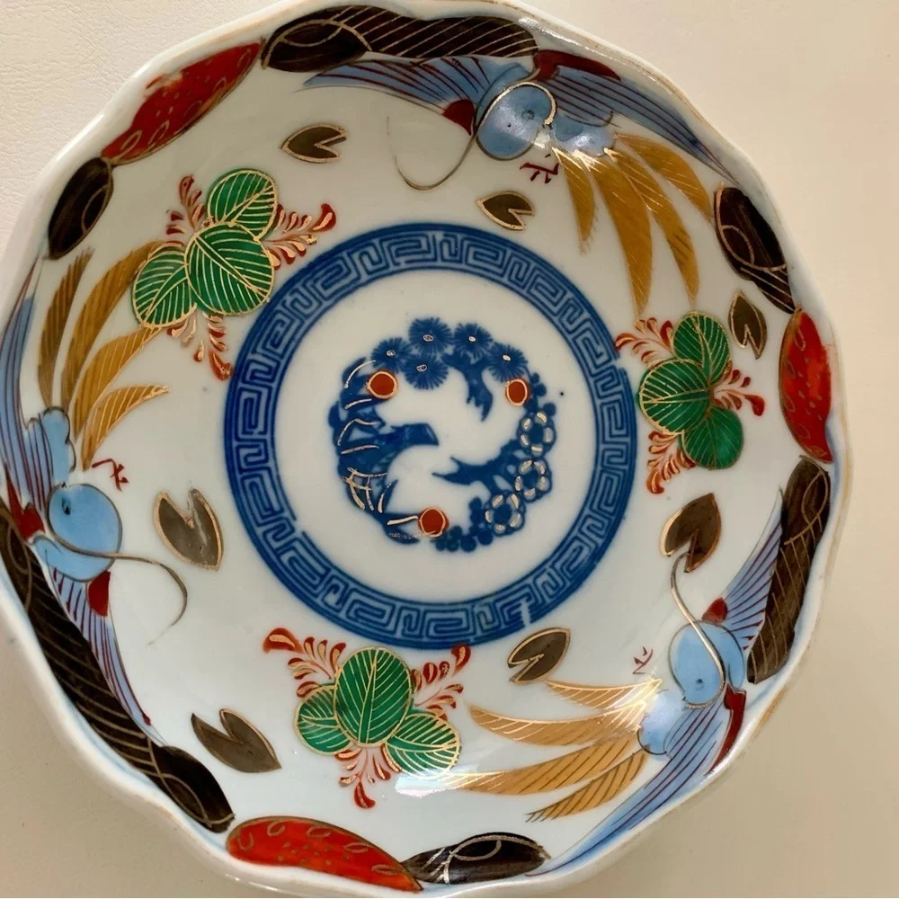 Antique Chinese Colorful Bowl